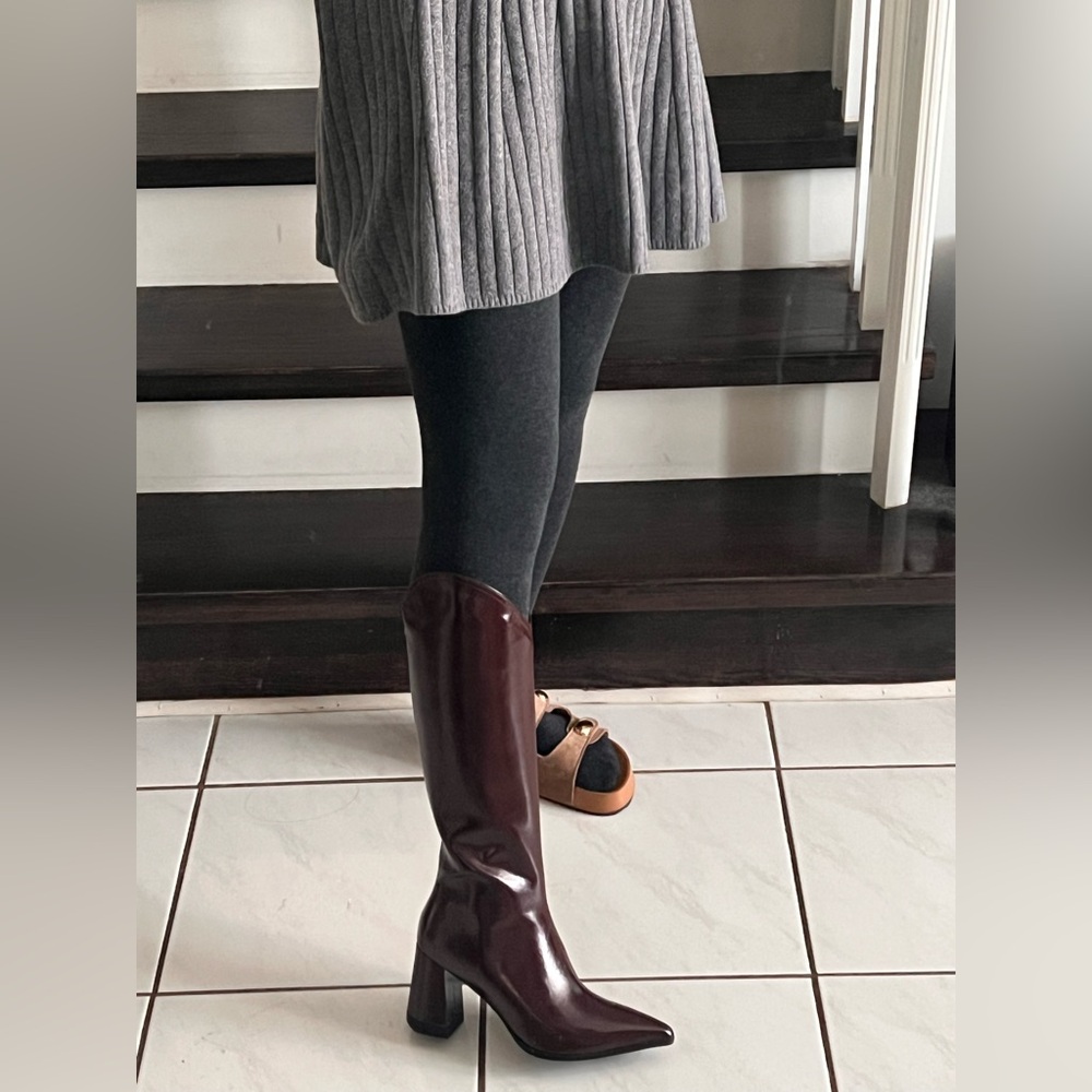 Elegant Anchora Red Leather Knee-High Boots - Picture 13 of 16